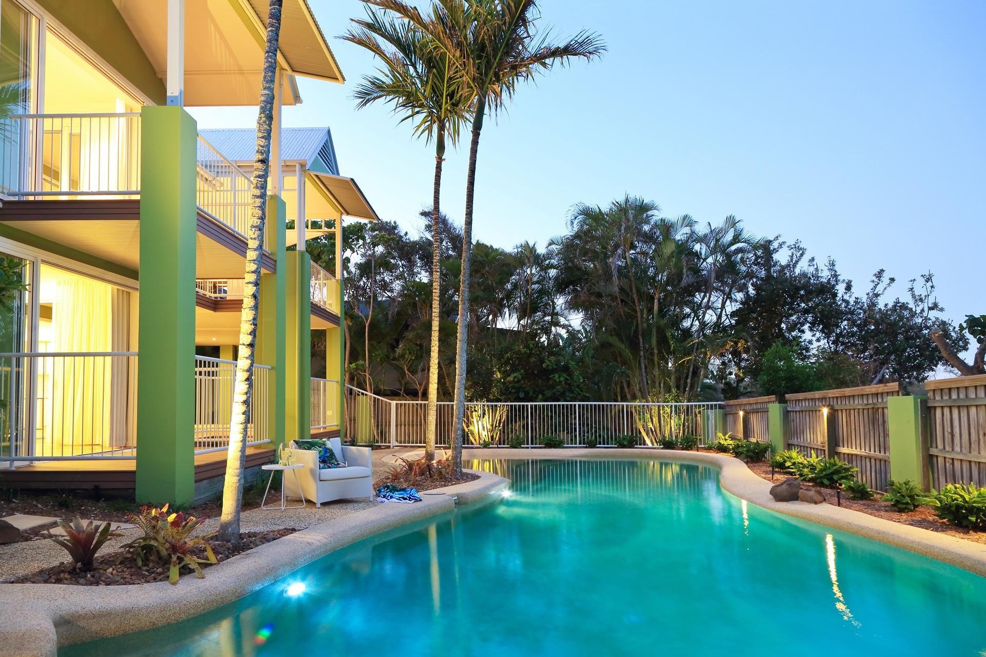 Verde by Salty Stays